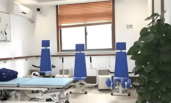 应届生入深圳户口条件_《西游记》里的穿帮镜头，每个都笑到胃痛，看来当年大家都被骗了 西游记里的价格这玉